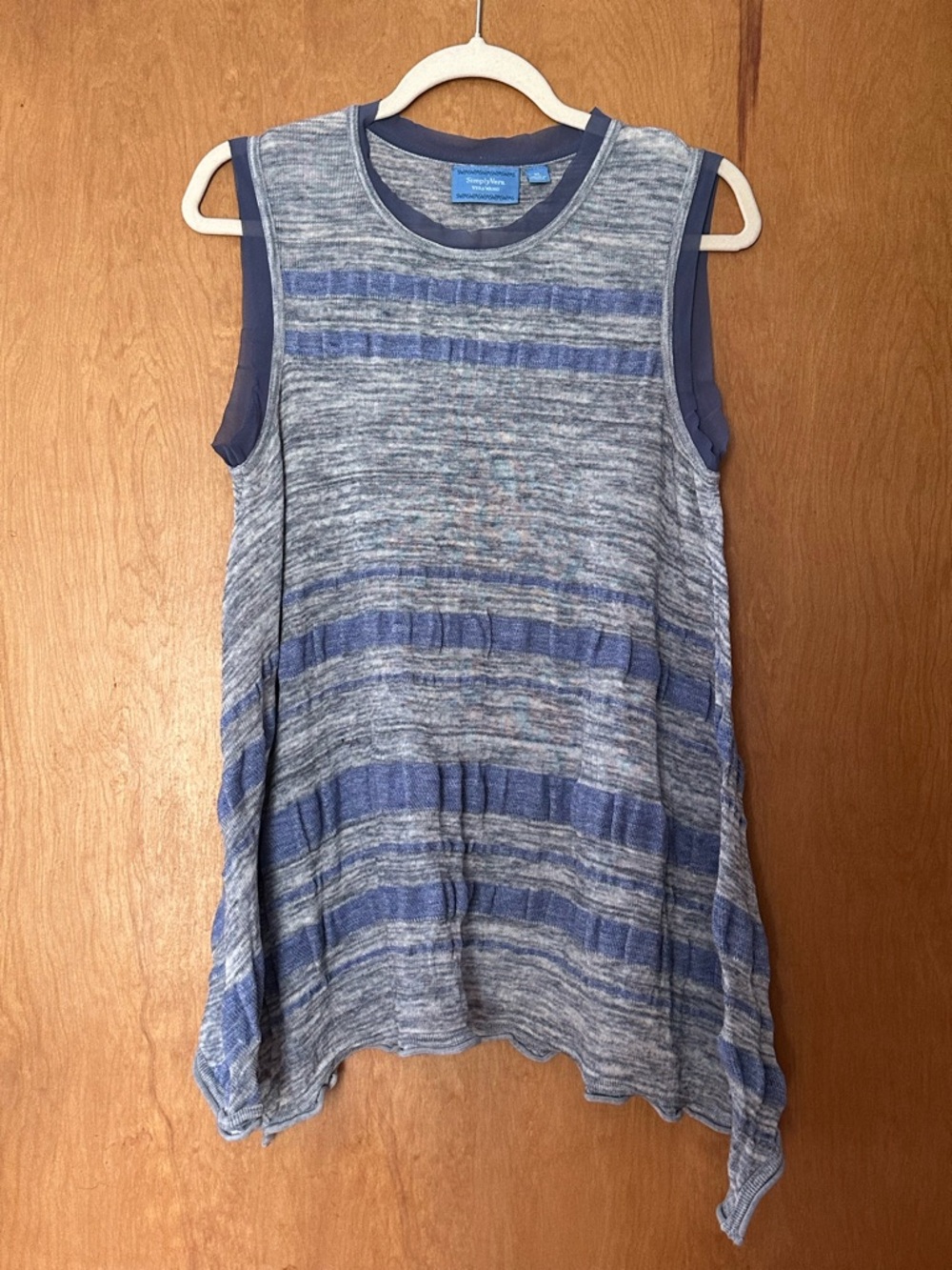 Simply Vera Vera Wang Lightweight Blue Gray Striped Sleeveless Tank Top